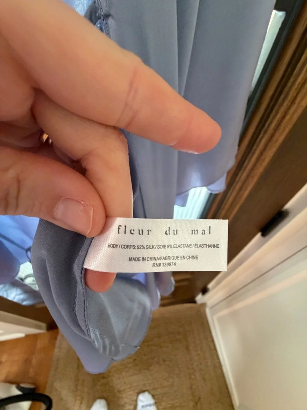 Angel Sleeve Robe - Picture 9 of 13